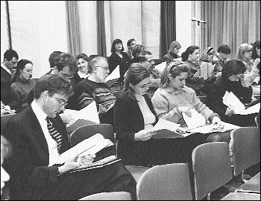 La rencontre aura attir&eacute; moins de monde que pr&eacute;vu alors que 40 avocats se sont pr&eacute;sent&eacute;s.