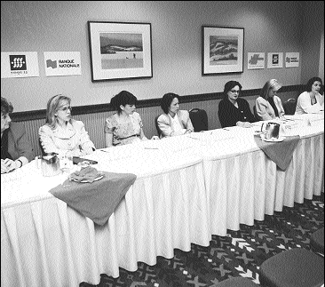 La conciliation travail-famille &eacute;tait   au c�ur des discussions de l'atelier organis&eacute; par le Comit&eacute;   sur les femmes dans la profession, qu'animait la b&acirc;tonni&egrave;re Jocelyne   Olivier
