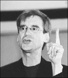 (Photo: R&eacute;jean Meloche)Le stress  n'est pas une mauvaise chose en soi, explique le docteur Serge Marquis, sp&eacute;cialiste  en m&eacute;decine communautaire et consultant dans le domaine de la sant&eacute;  mentale au travail. « Il s'agit en fait d'une r&eacute;action organique  qui pr&eacute;pare le corps au passage &agrave; l'action. C'est lorsqu'elle  ne joue pas son r&ocirc;le que la r&eacute;action devient nocive, lorsqu'elle  se maintient trop longtemps ou qu'elle se r&eacute;p&egrave;te trop fr&eacute;quemment  sans qu'il y ait mobilisation de la personne qui l'&eacute;prouve. »