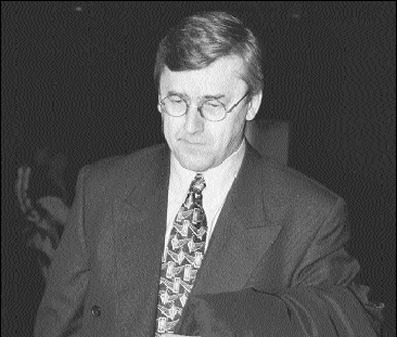 La Cour supr&ecirc;me a confirm&eacute; la destitution du juge Richard Therrien dans un jugement rendu &agrave; l'unanimit&eacute;. 