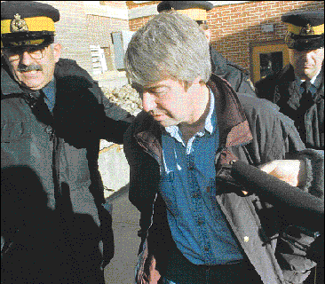 Le cas de Robert Latimer, dont la Cour supr&ecirc;me vient tout juste de confirmer la peine de prison &agrave; perp&eacute;tuit&eacute; (sans possibilit&eacute; de lib&eacute;ration avant 10 ans) pour le meurtre « par compassion » de sa fille atteinte de paralysie c&eacute;r&eacute;brale, est l'une des questions que le Comit&eacute; du Barreau aurait souhait&eacute; aborder plus en profondeur