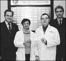 M<sup>e</sup>&nbsp;St&eacute;phane Saintonge, associ&eacute; au cabinet Legault Joly Thiffault, les docteurs Johanne Martel-Pelletier et Jean-Pierre Pelletier, titulaires de la Chaire en arthrose de l'Universit&eacute; de Montr&eacute;al, et M<sup>e</sup>&nbsp;Christian Joly, associ&eacute;