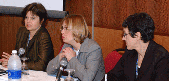 M<sup>me</sup>&nbsp;Colleen Sheppard, la juge Carole Brosseau, animatrice de l'atelier, M<sup>e</sup>&nbsp;Carmen Palardy
